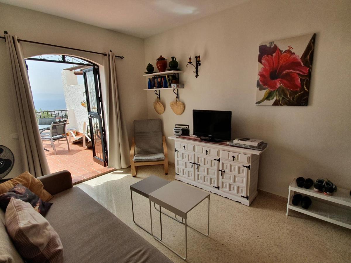 Capistrano Villa Nerja Bagian luar foto
