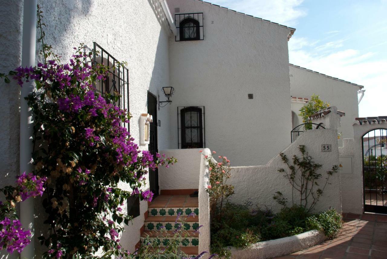 Capistrano Villa Nerja Bagian luar foto